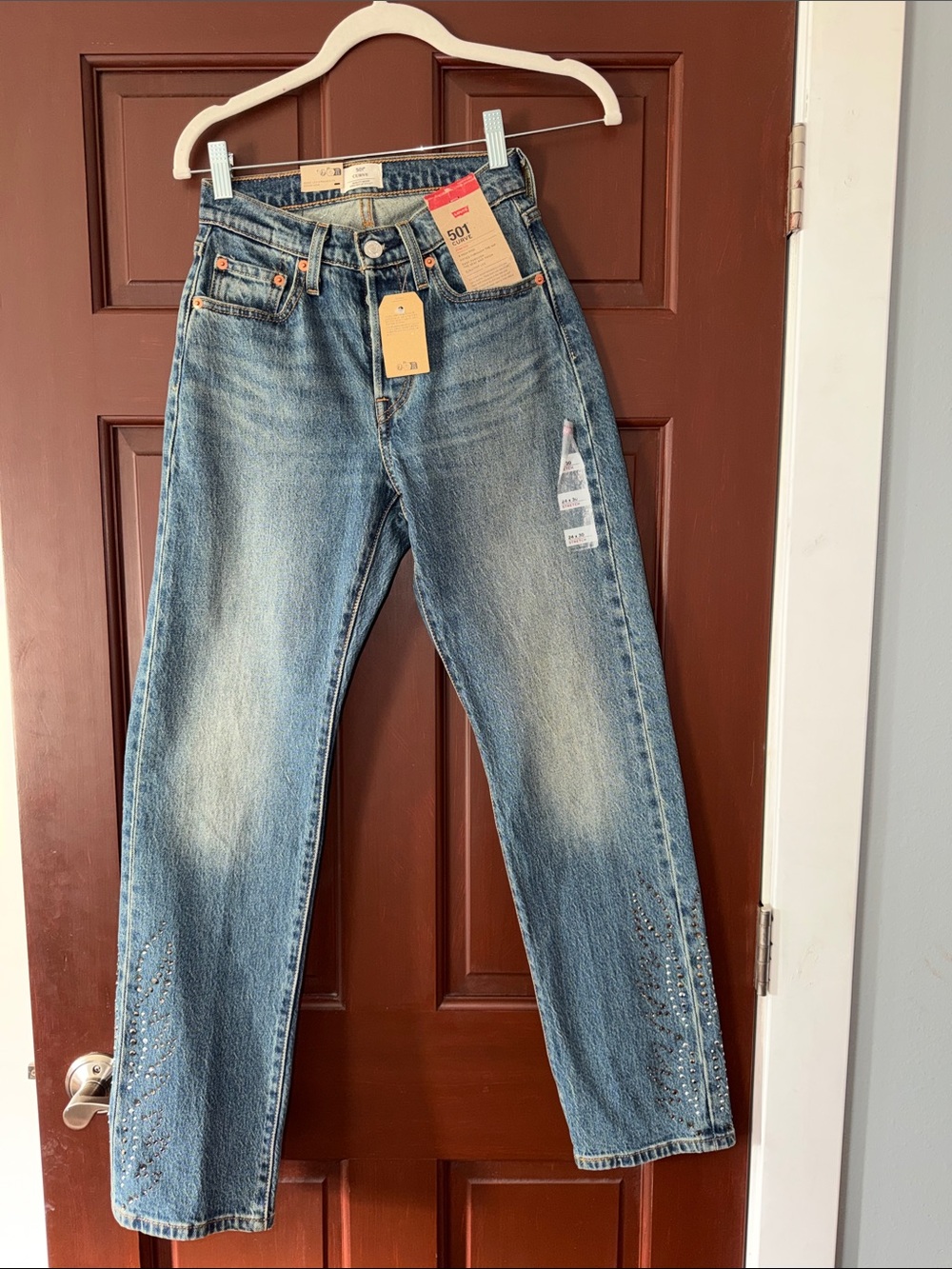 Levi's Women’s Straight Jeans in Faded Blue Denim